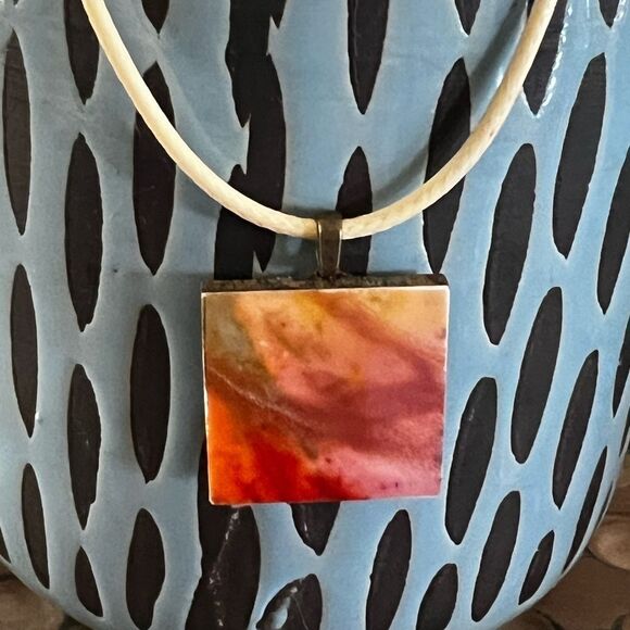 HANDCRAFTED Painted Pendant Necklace - Picture 1 of 3
